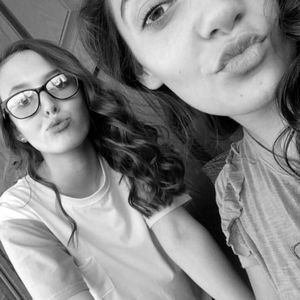 Meet your Posher, Rayya